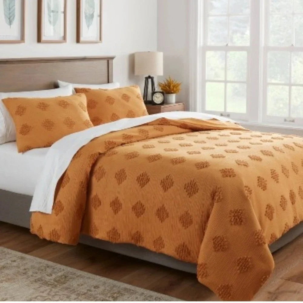 Tufted Diamond Crinkle Duvet Cover and Sham Set KING Dark Gold Threshold NEW